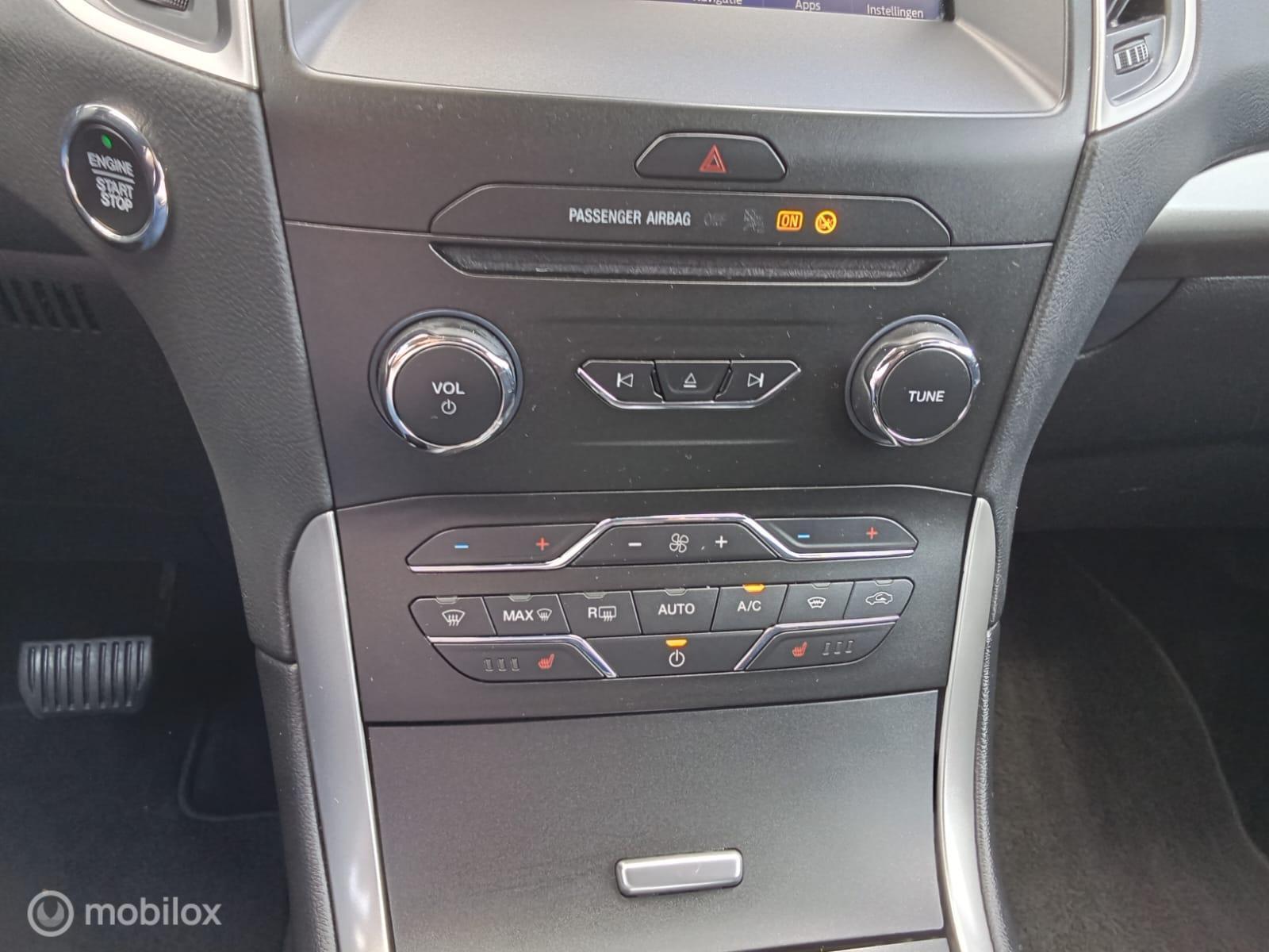 Foto van Ford S-max