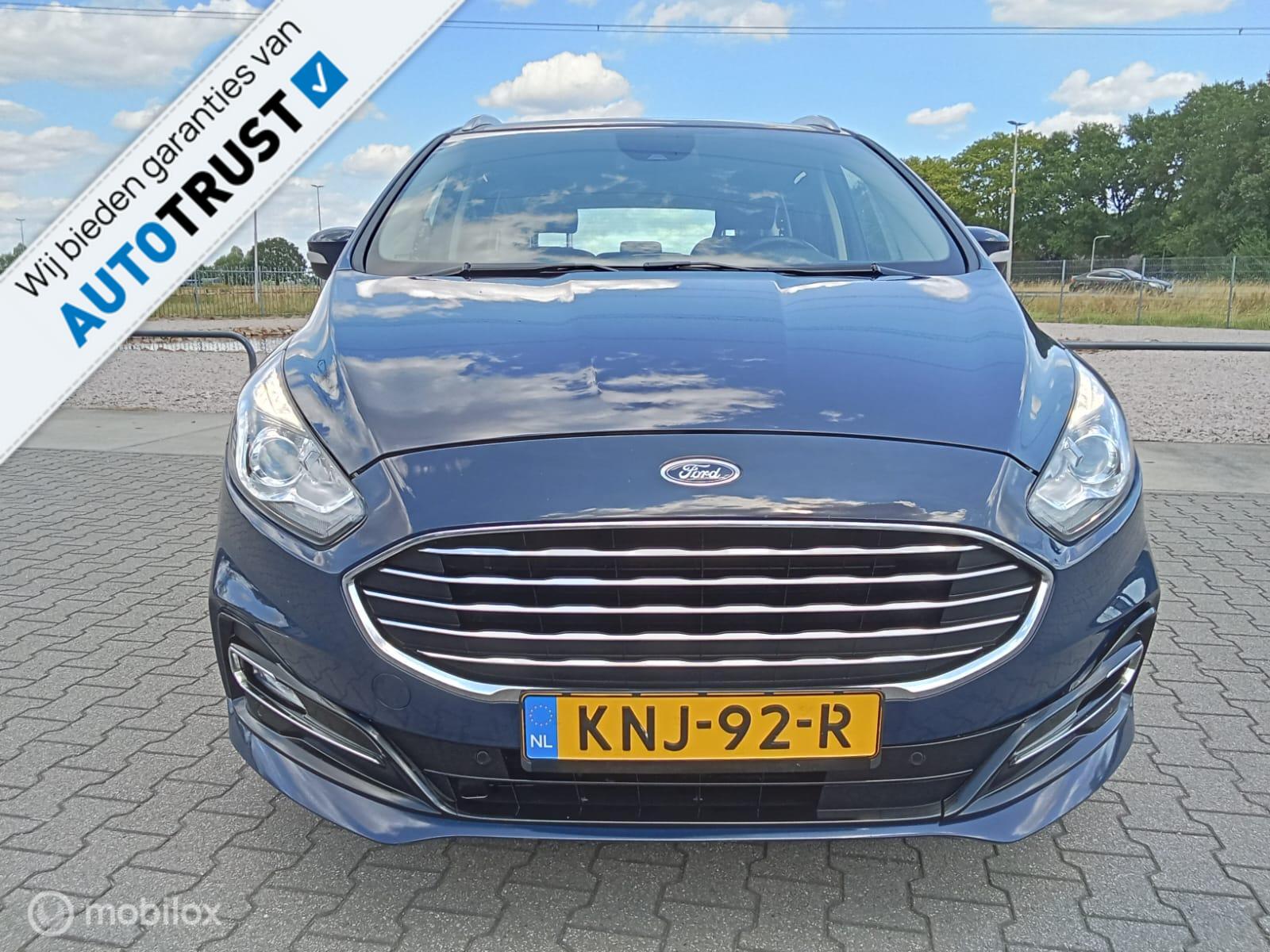 Foto van Ford S-max