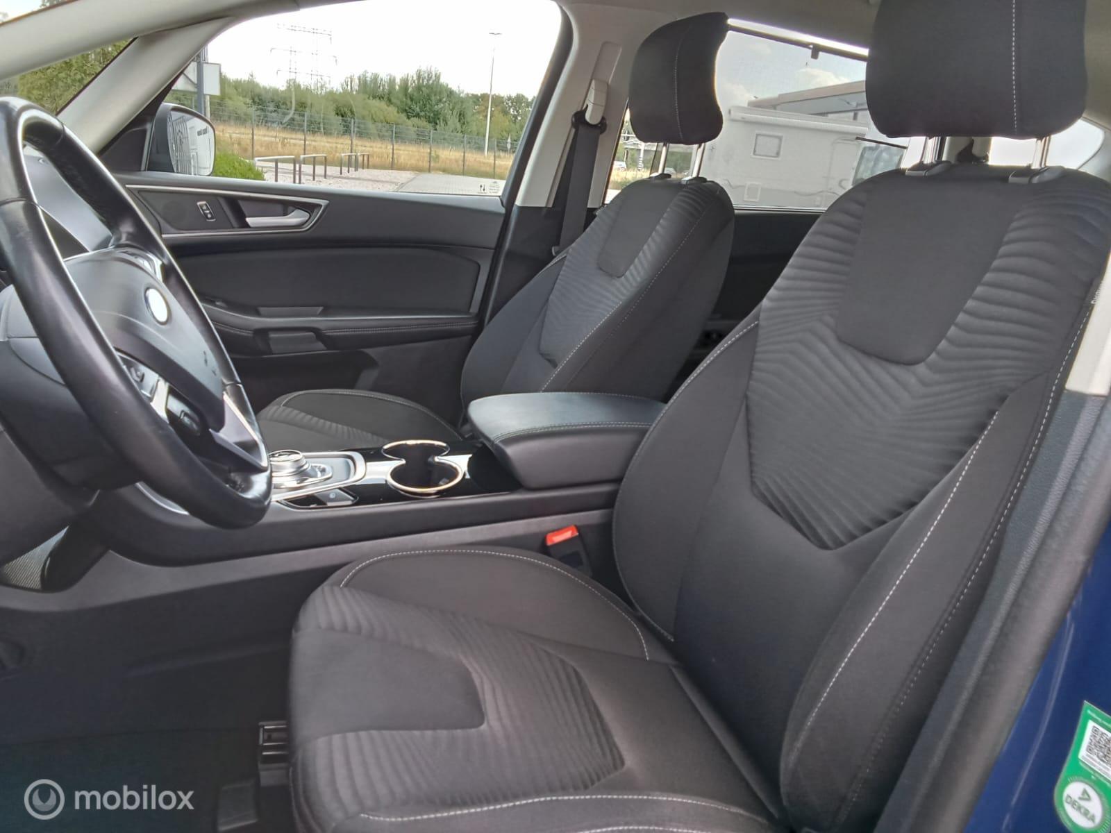 Foto van Ford S-max