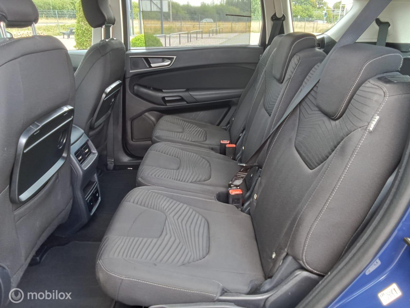Foto van Ford S-max
