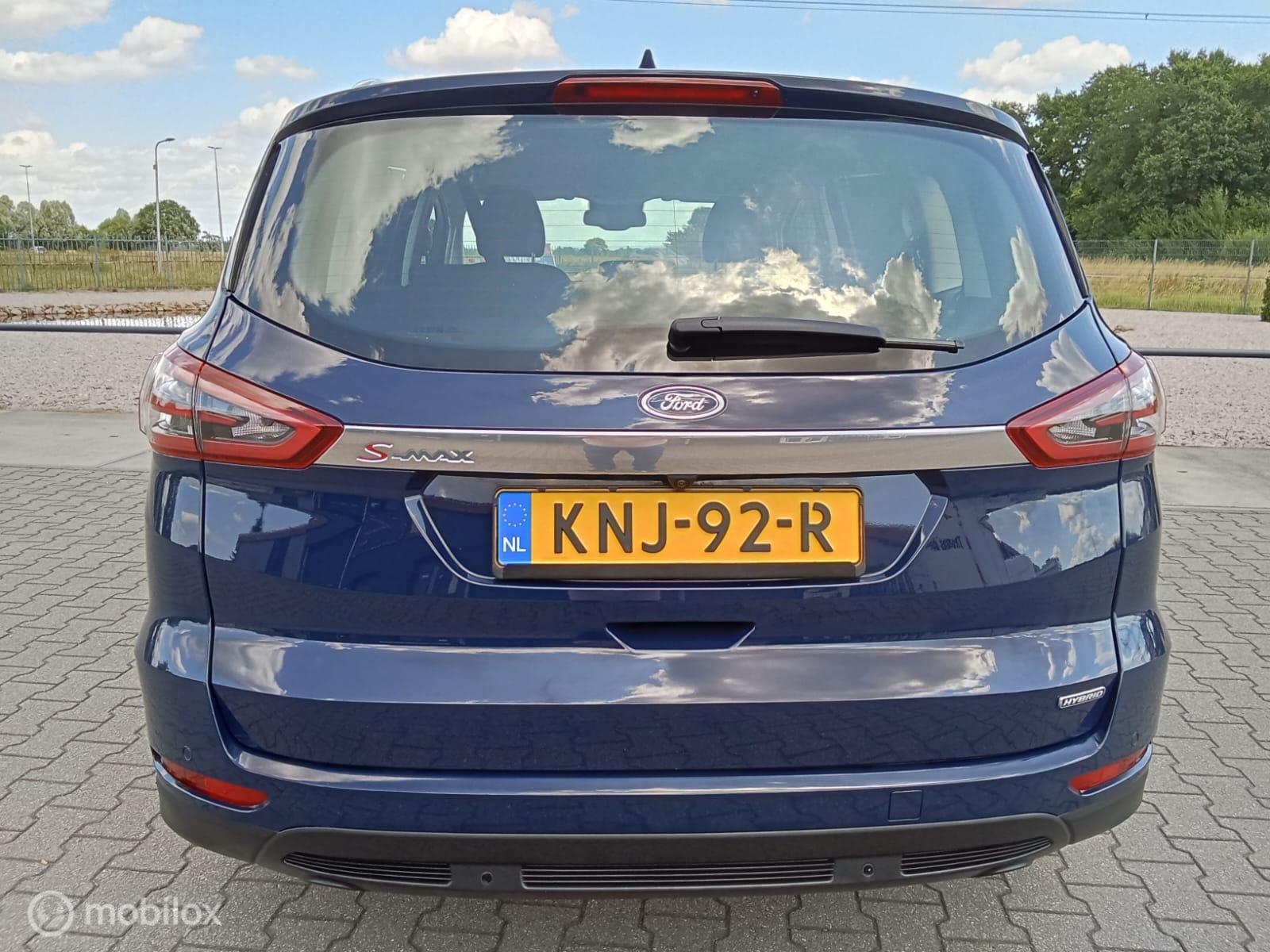 Foto van Ford S-max