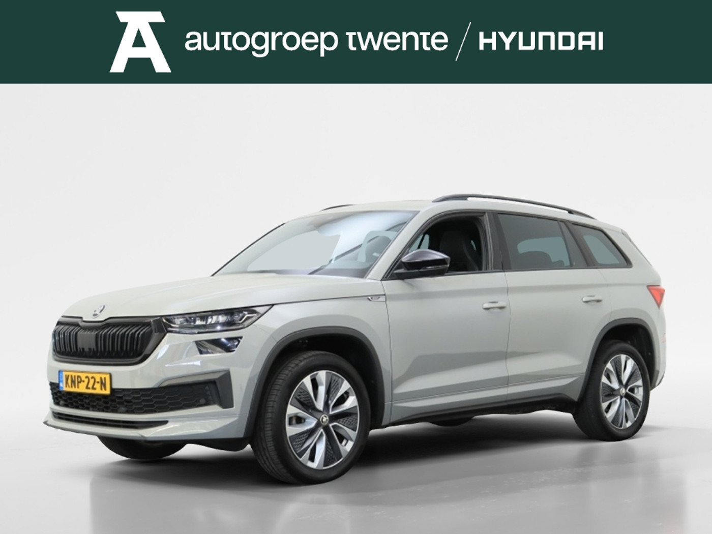 Skoda Kodiaq 1.5 TSI Sportline 7 pers. | Panoramadak | Stoelverwarming | Camera | 2024 - voorkant