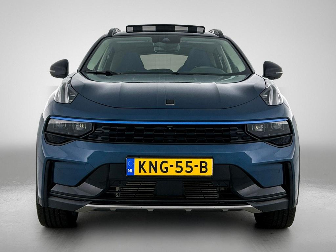 Foto van Lynk&co LYNK & Co 01