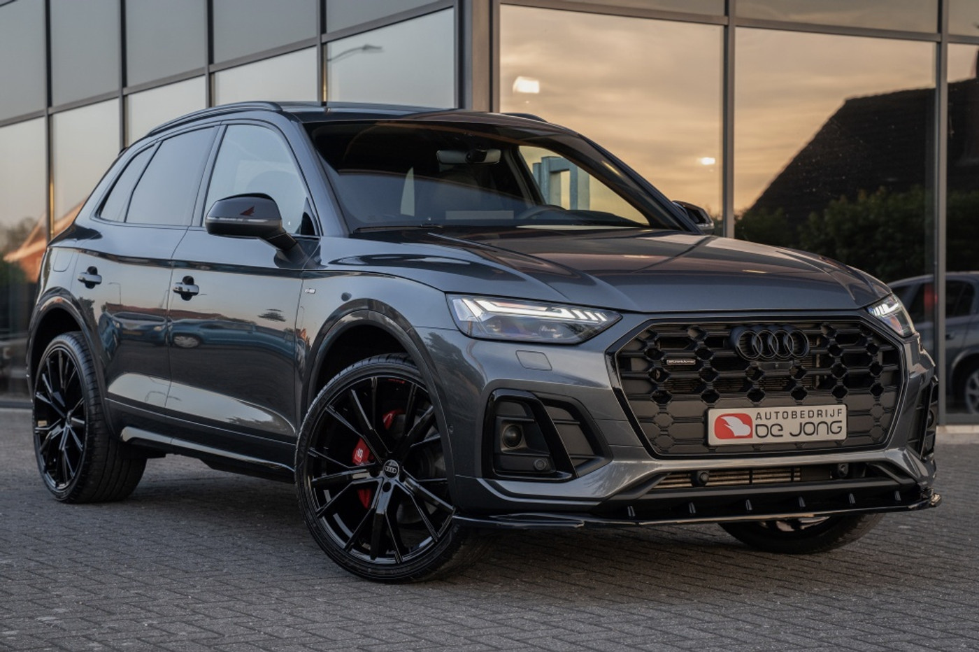 Foto van Audi Q5 55 TFSI E