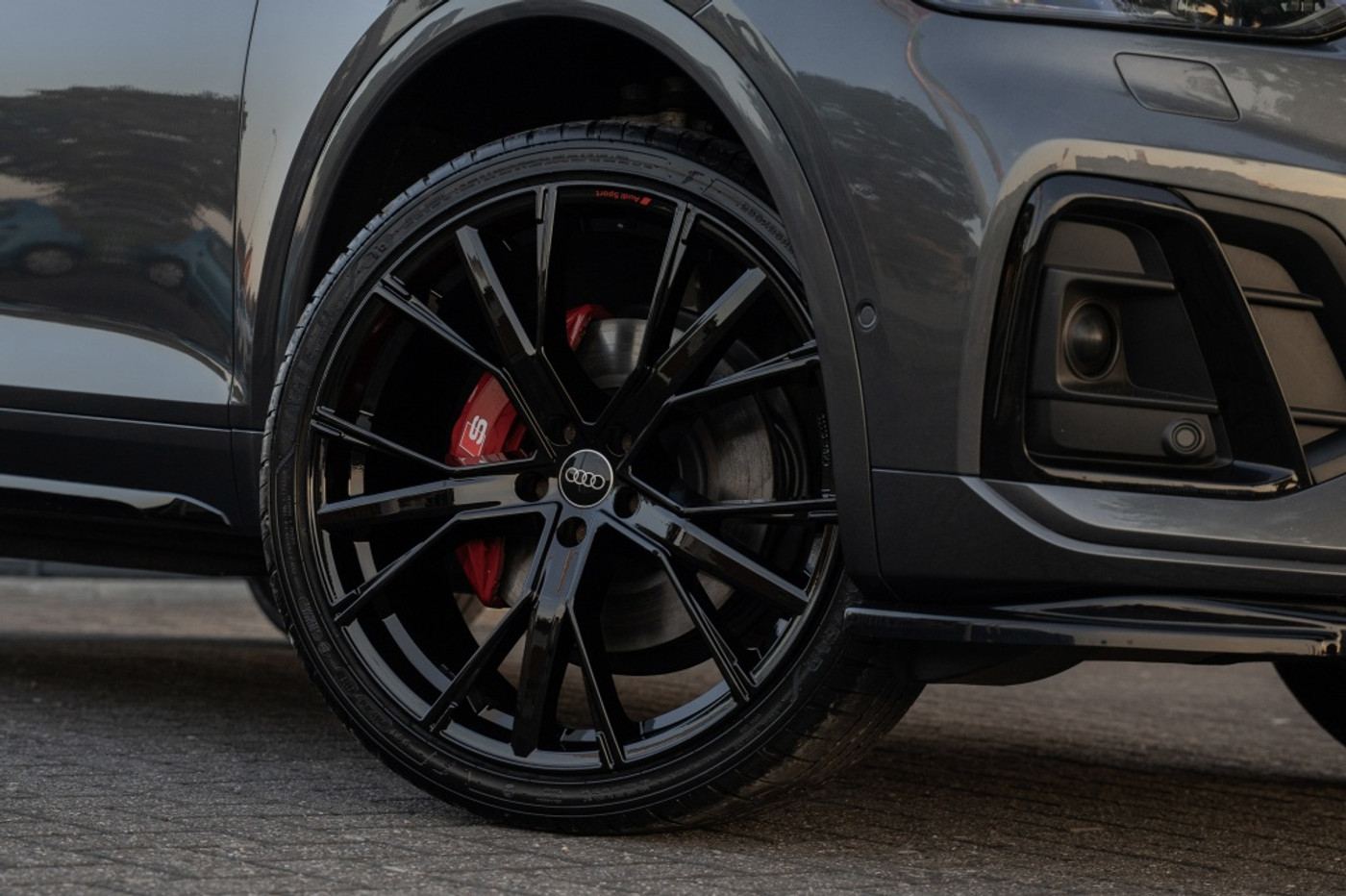 Foto van Audi Q5 55 TFSI E