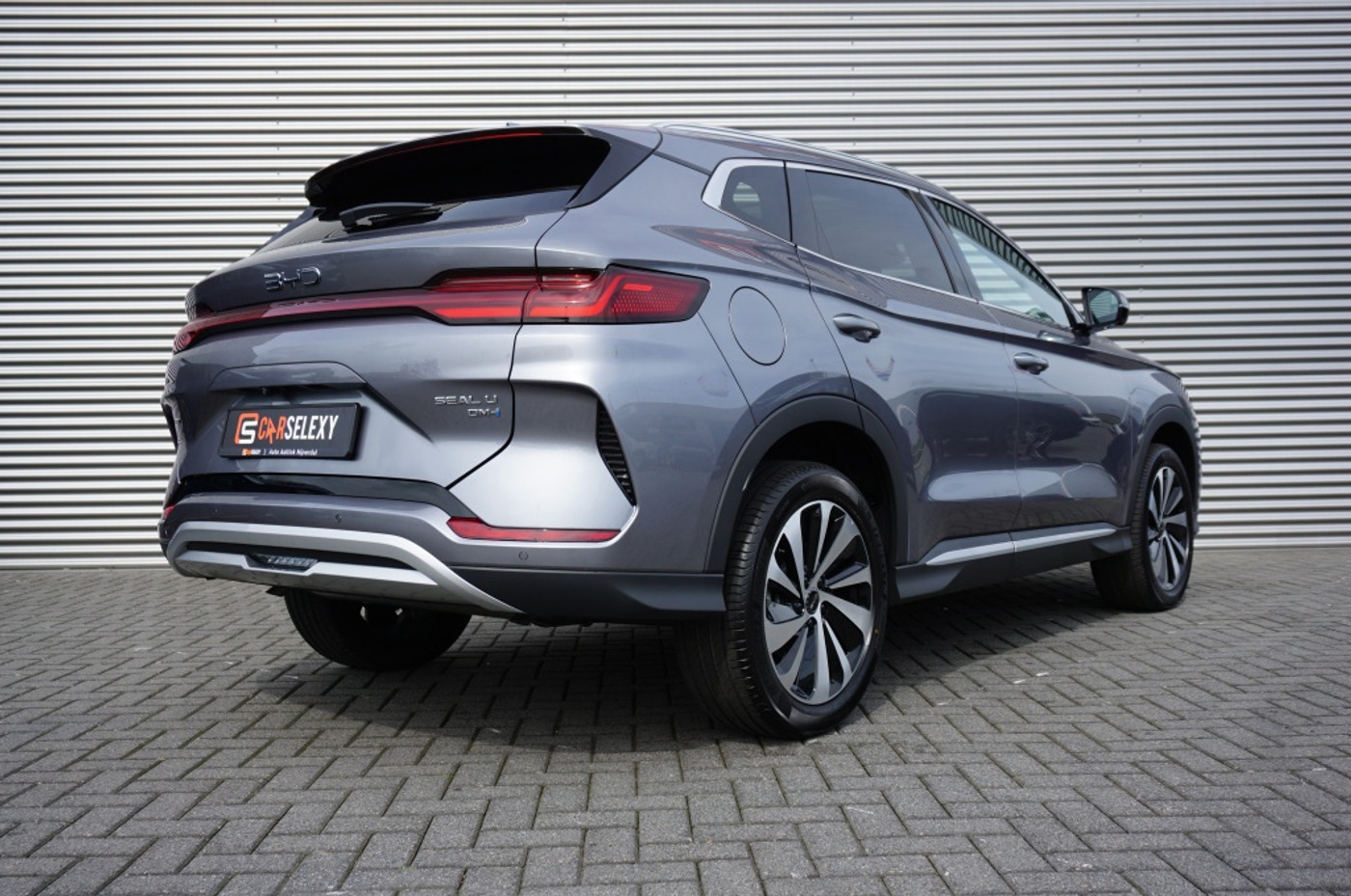 Foto van BYD BYD Seal U Dm-i