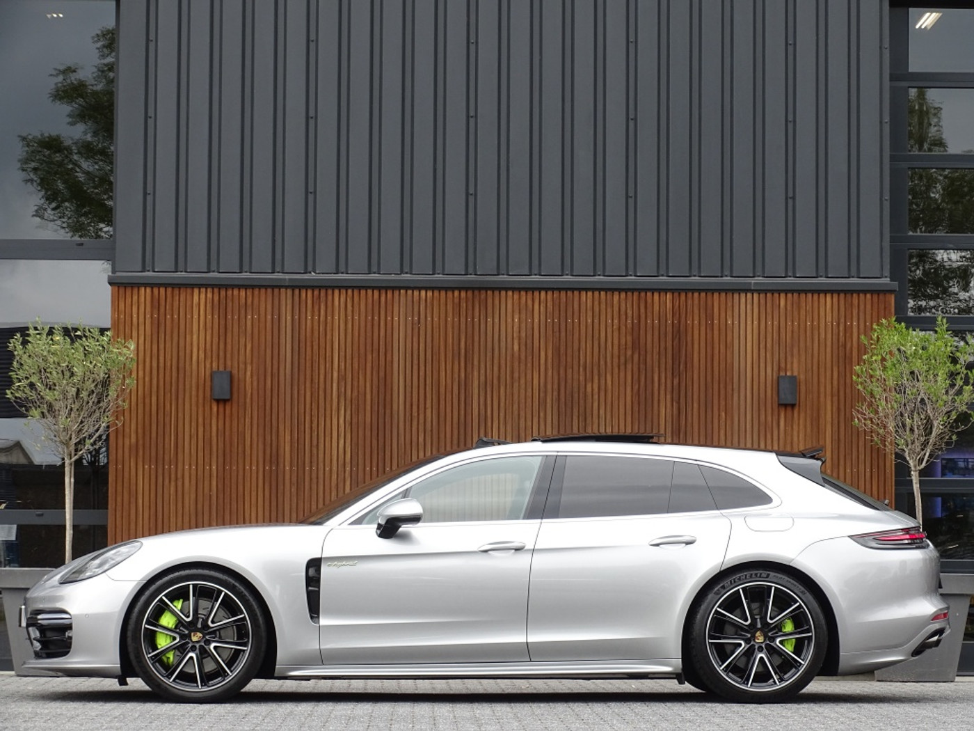 Foto van Porsche Panamera 4 E-hybrid