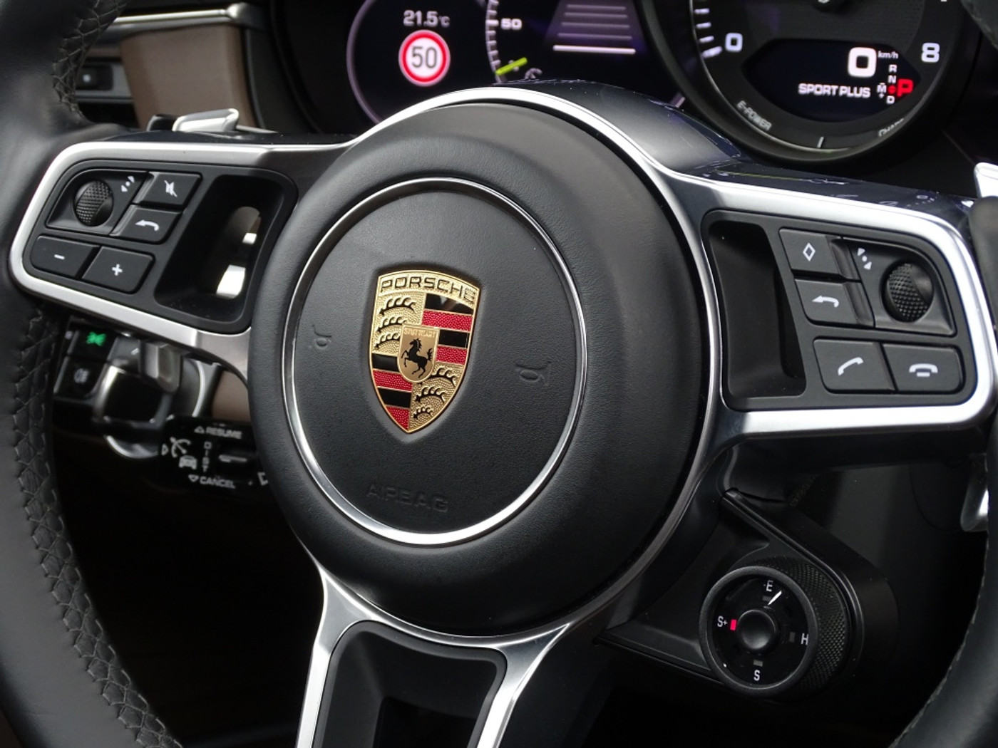 Foto van Porsche Panamera 4 E-hybrid