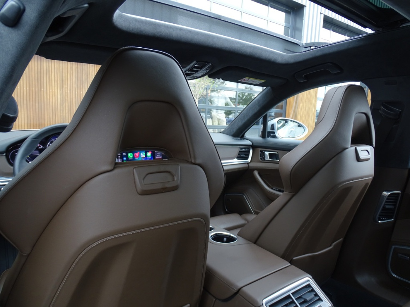 Foto van Porsche Panamera 4 E-hybrid