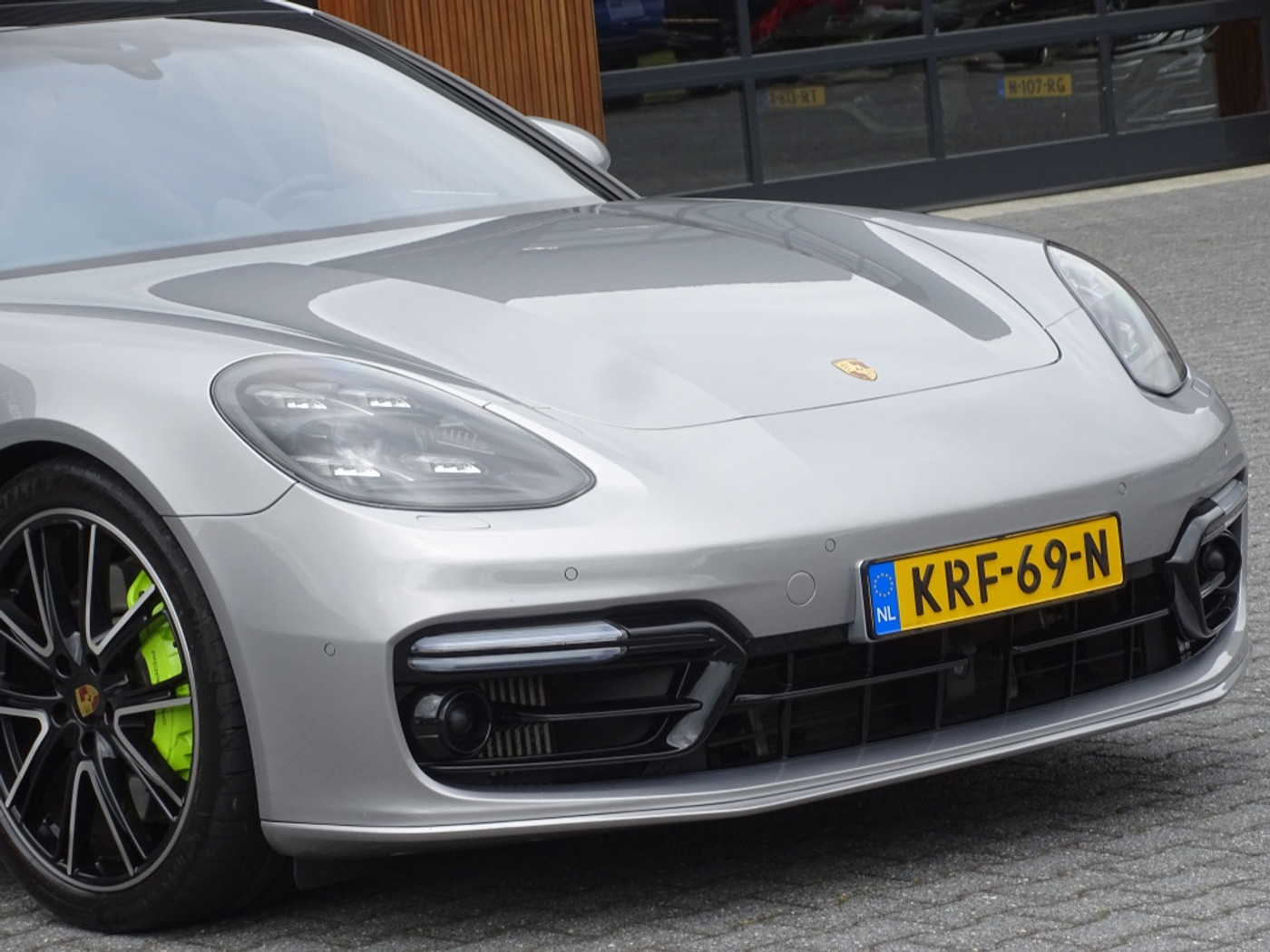 Foto van Porsche Panamera 4 E-hybrid