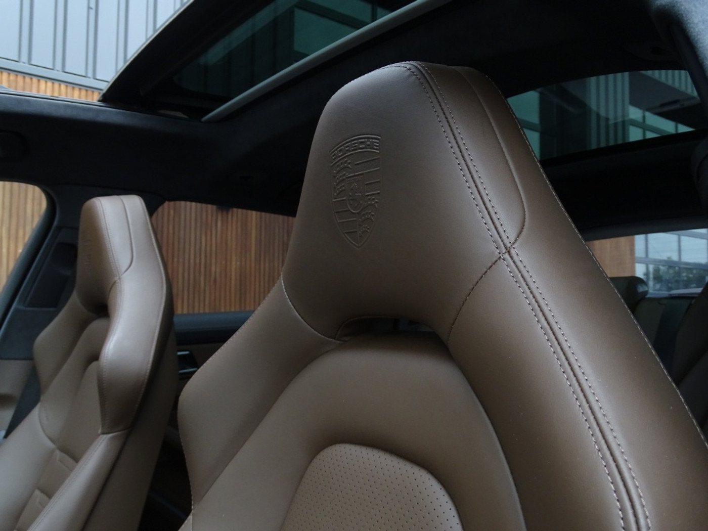Foto van Porsche Panamera 4 E-hybrid