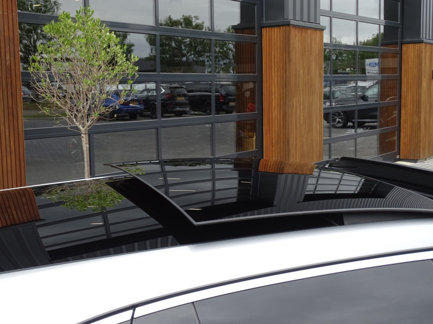Foto van Porsche Panamera 4 E-hybrid