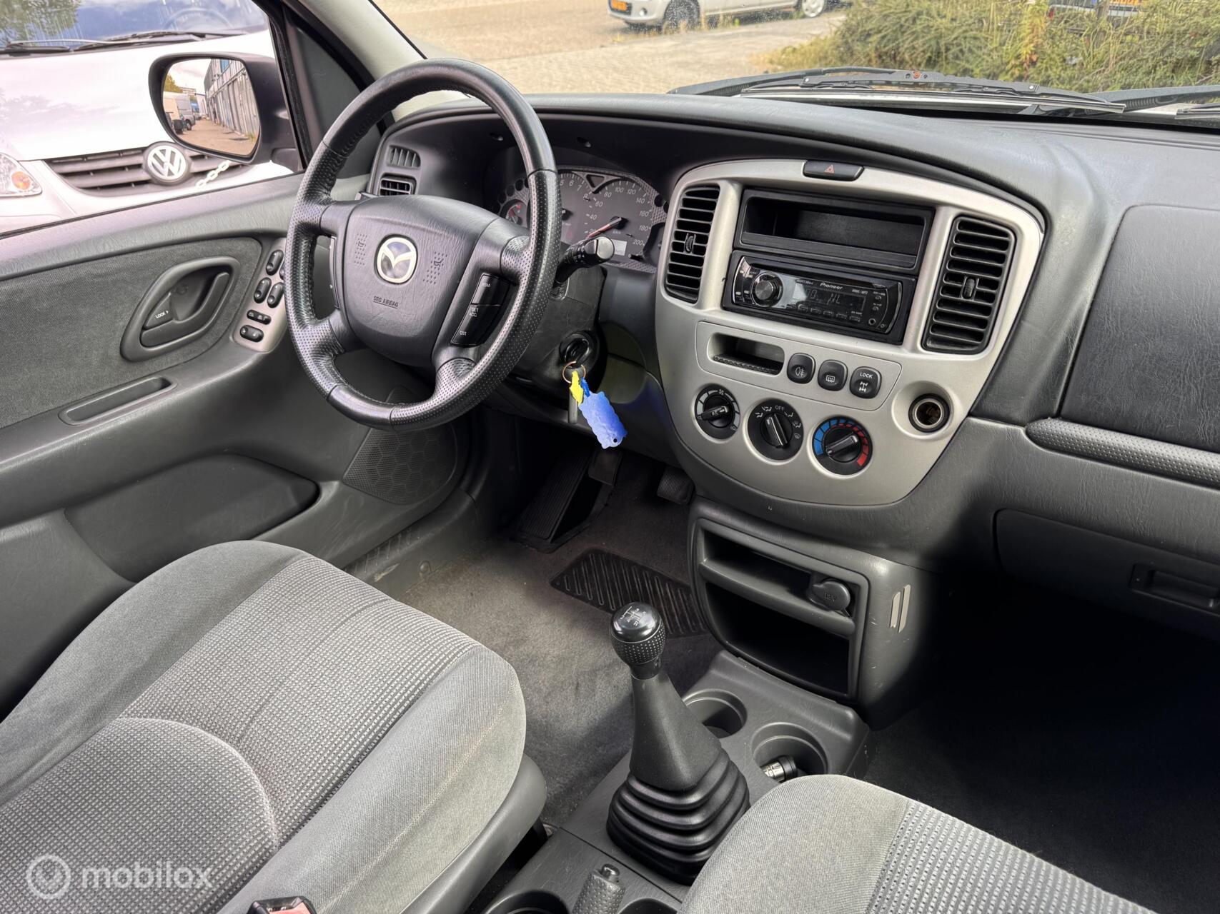 Foto van Mazda Mazda Tribute