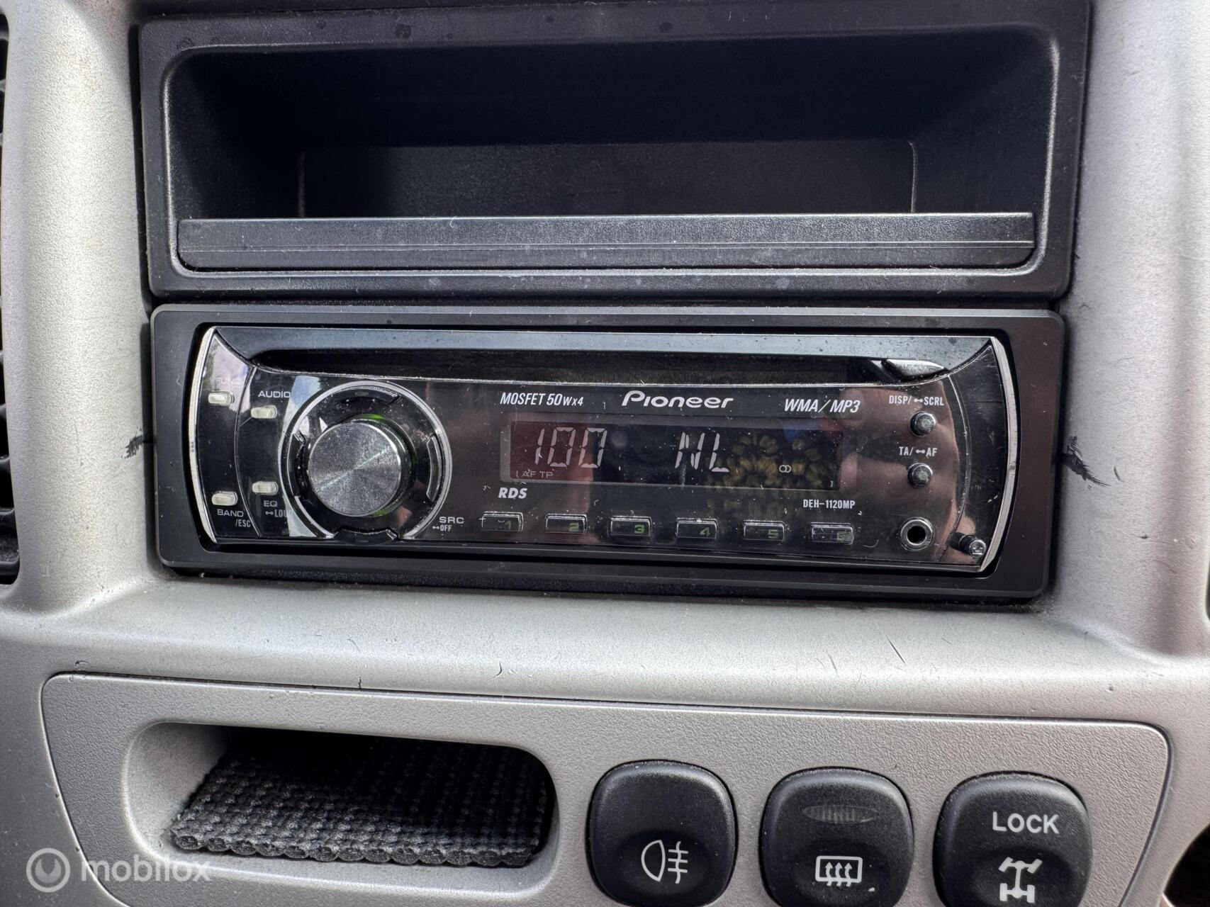 Foto van Mazda Mazda Tribute