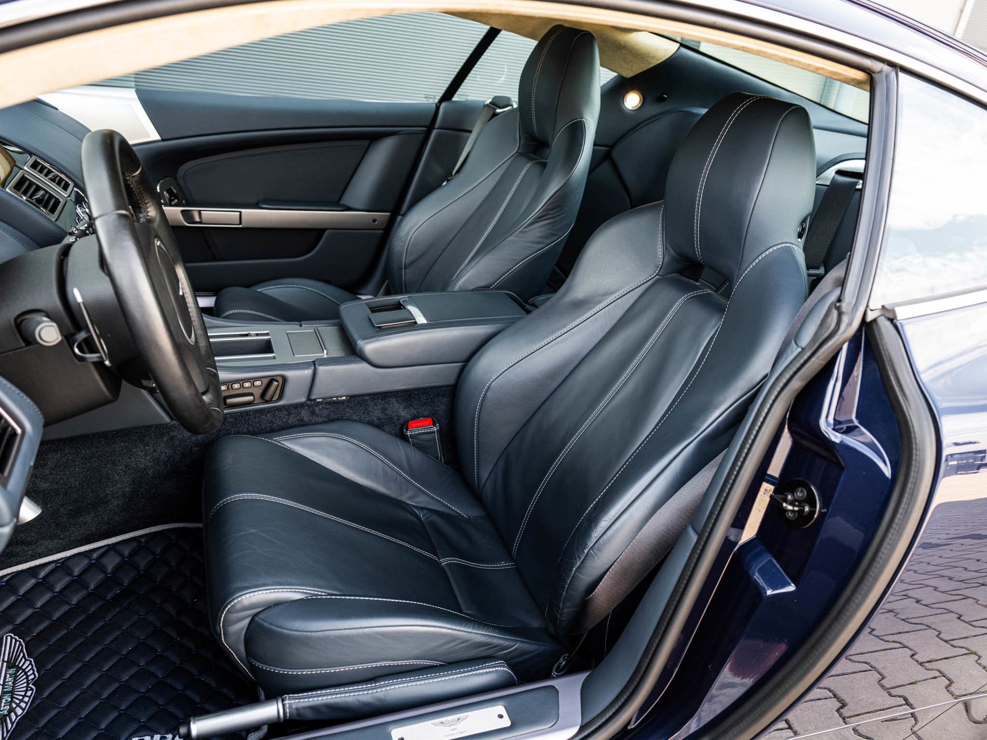 Foto van Aston Martin Db9