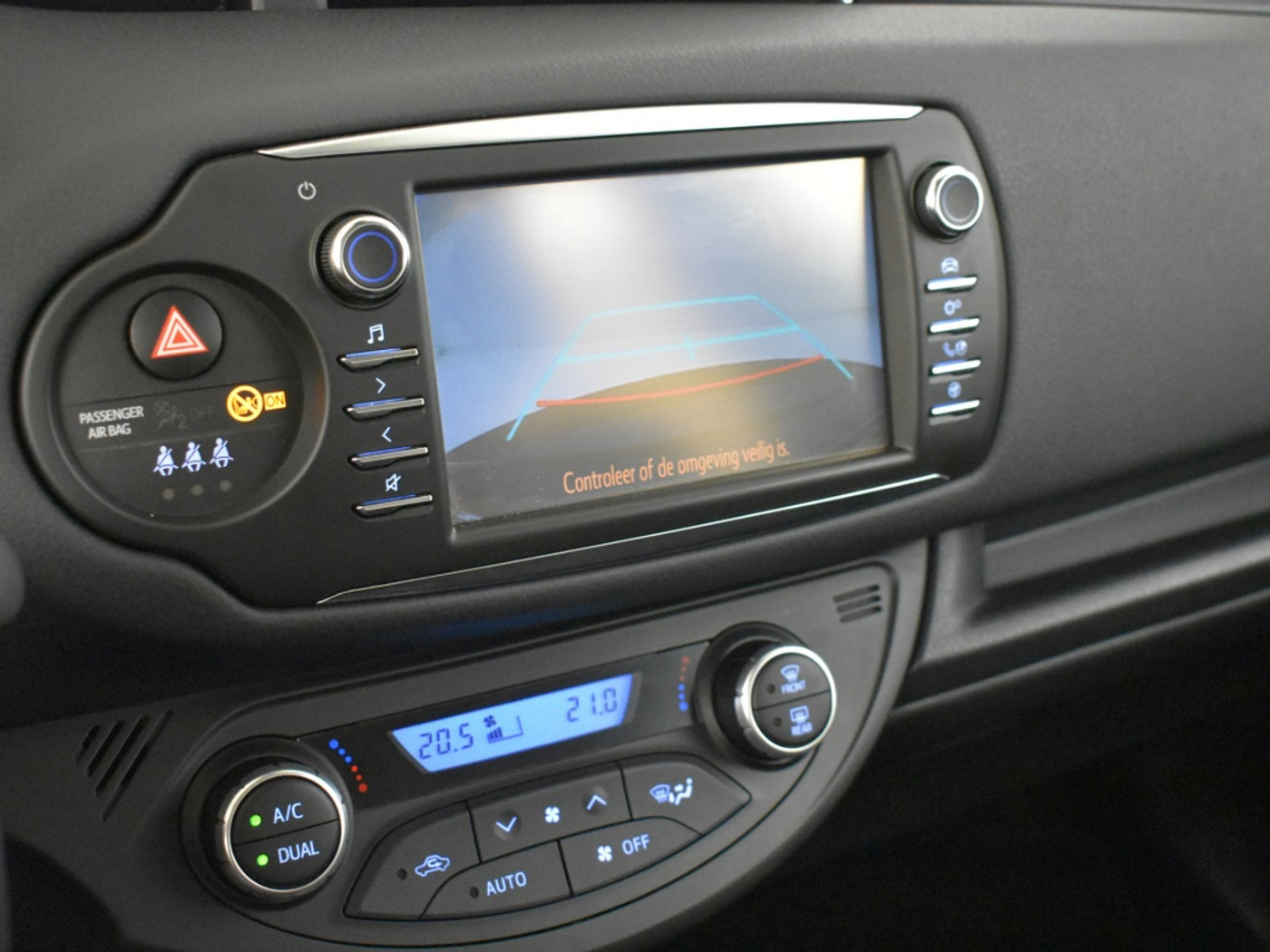 Foto van Toyota Toyota Yaris Hybrid