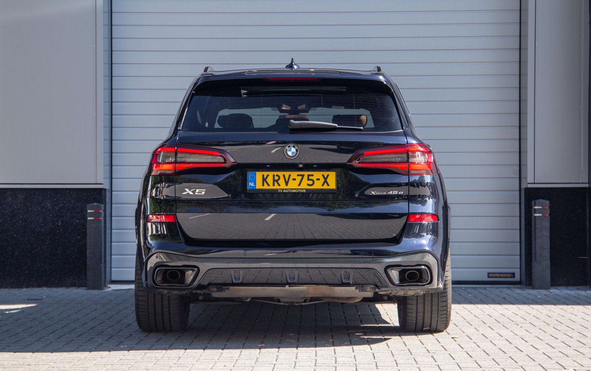Foto van BMW X5 Xdrive45e