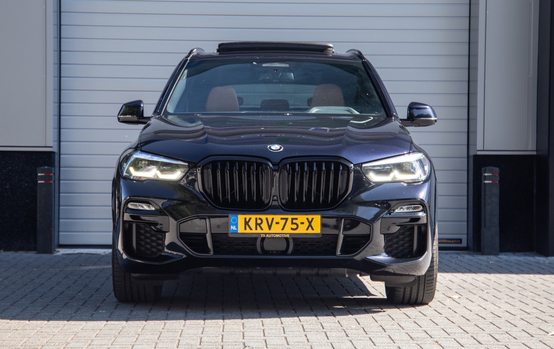Foto van BMW X5 Xdrive45e