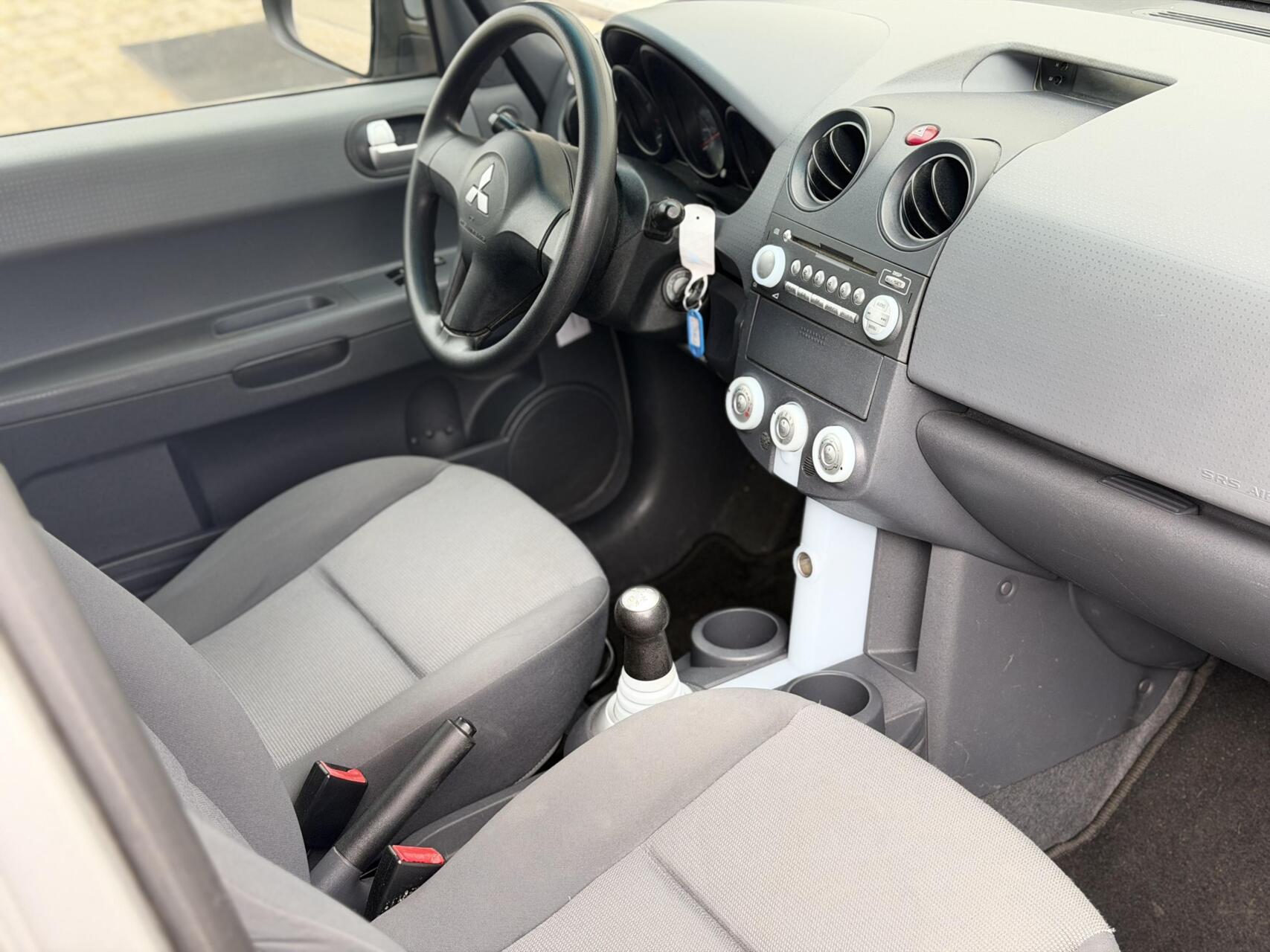 Foto van Mitsubishi Mitsubishi Colt
