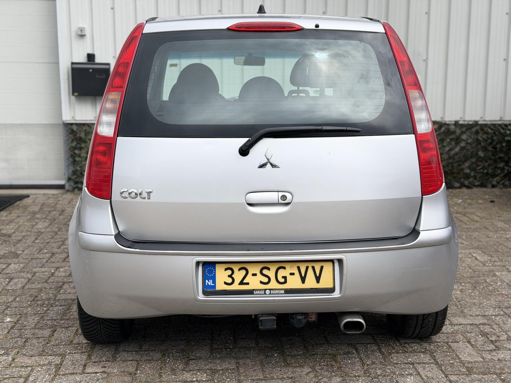 Foto van Mitsubishi Mitsubishi Colt