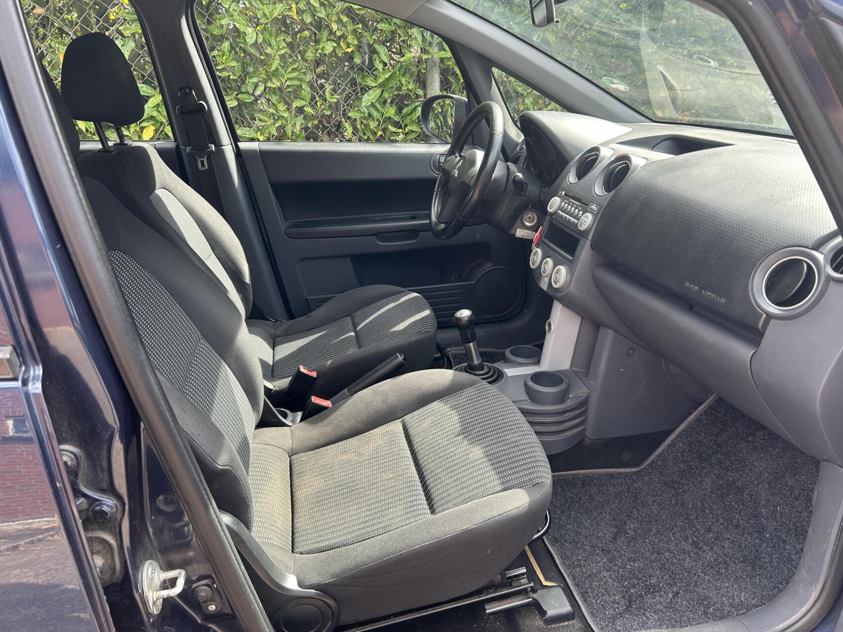 Foto van Mitsubishi Mitsubishi Colt