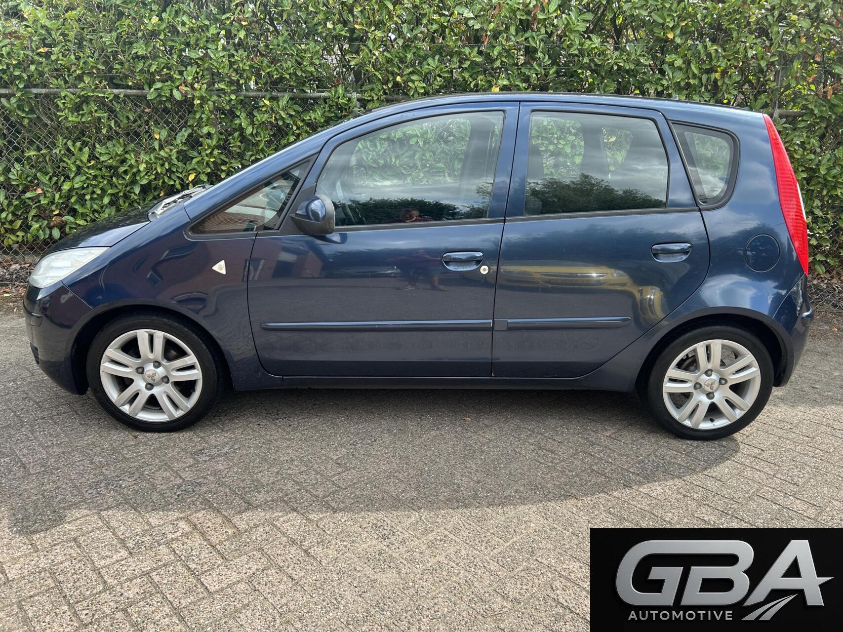 Foto van Mitsubishi Mitsubishi Colt