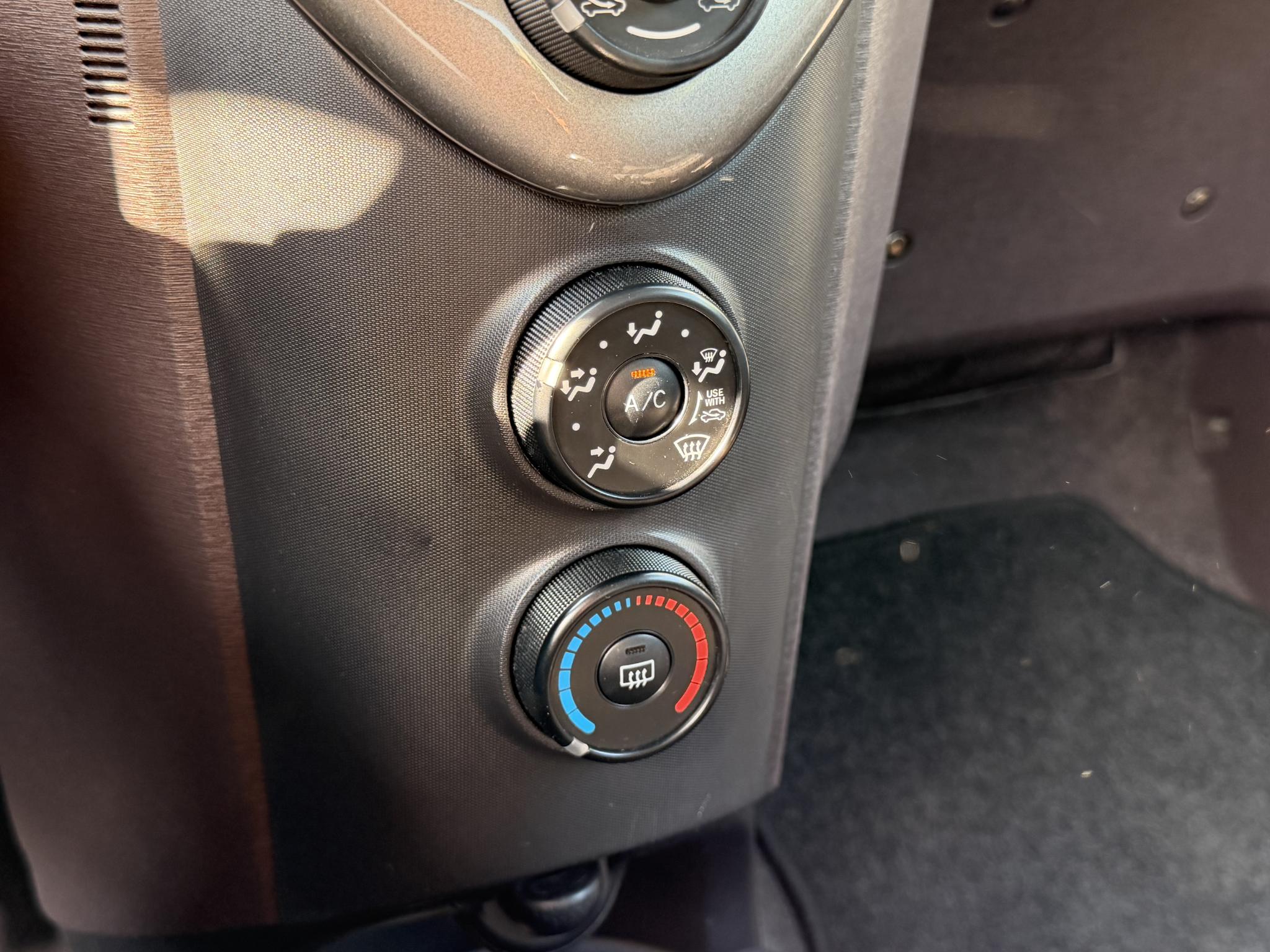 Foto van Toyota Toyota Iq