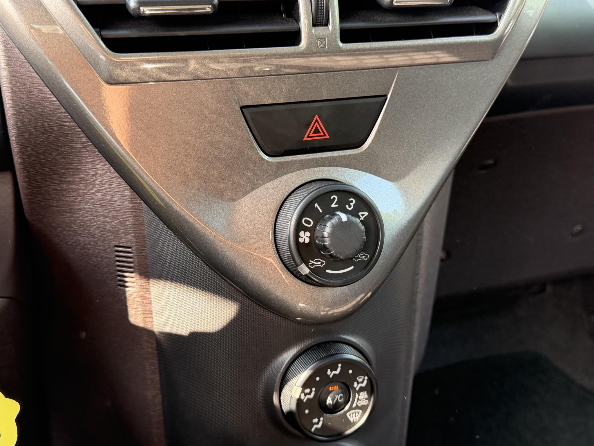 Foto van Toyota Toyota Iq