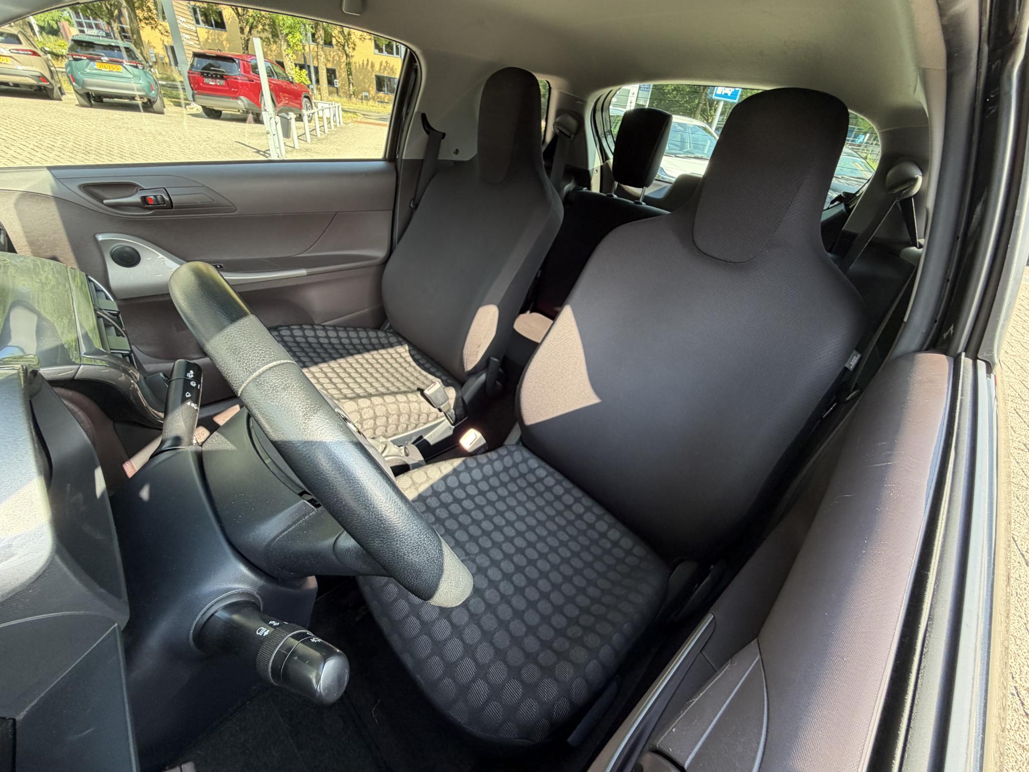 Foto van Toyota Toyota Iq