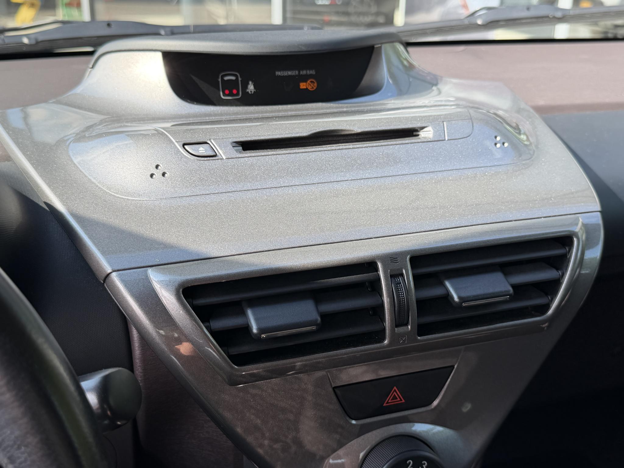 Foto van Toyota Toyota Iq
