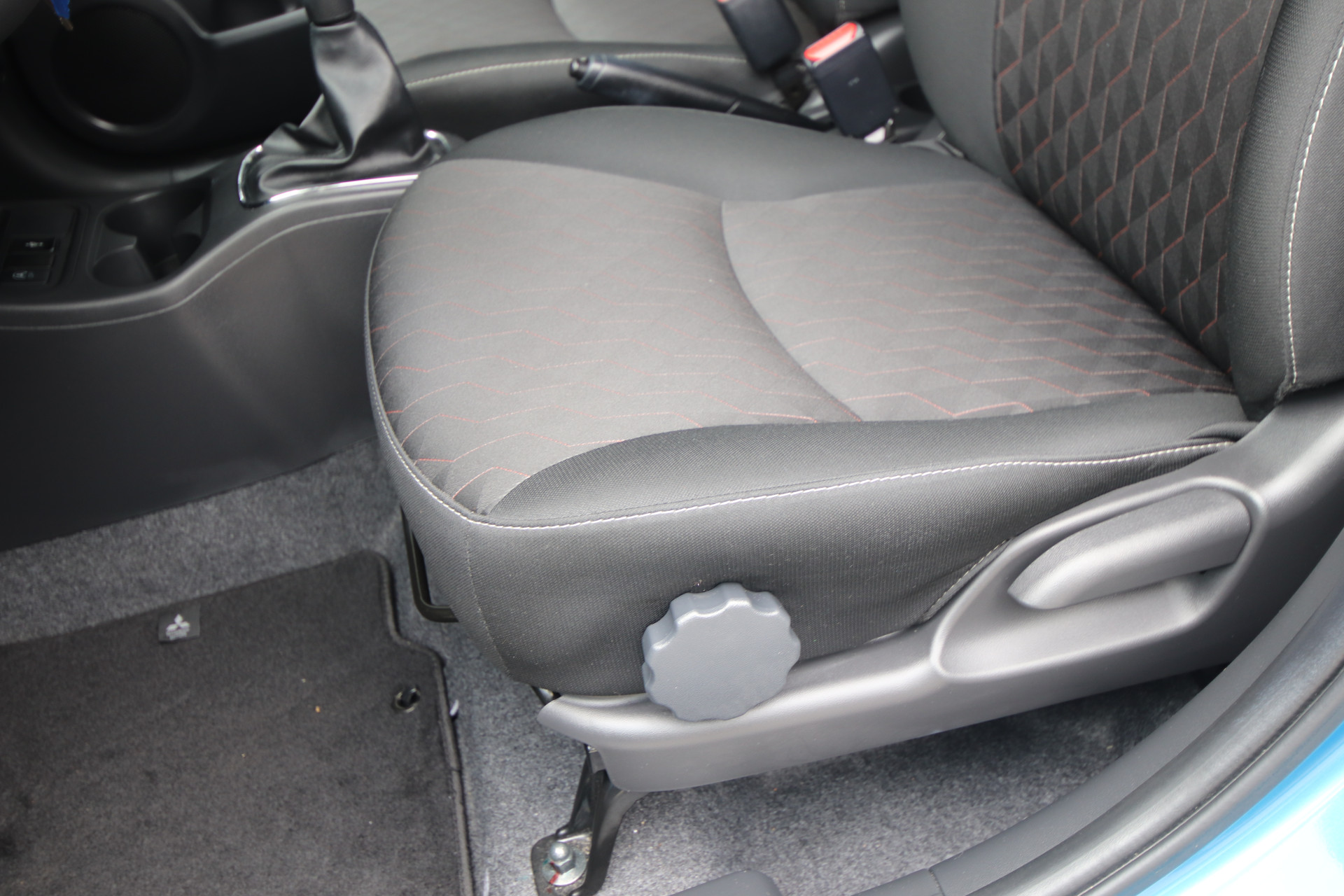 Foto van Mitsubishi Mitsubishi Space Star