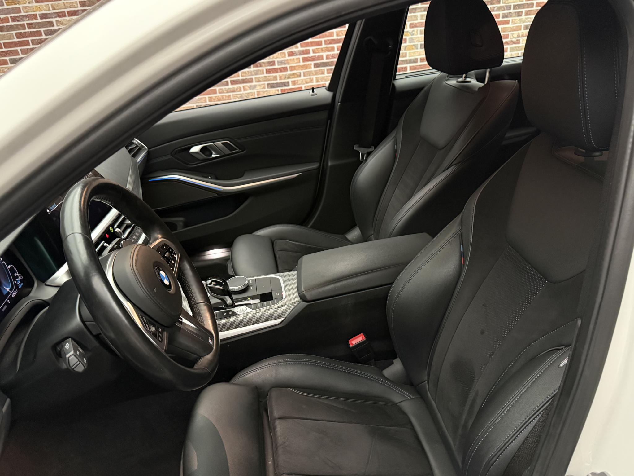 Foto van BMW 330e