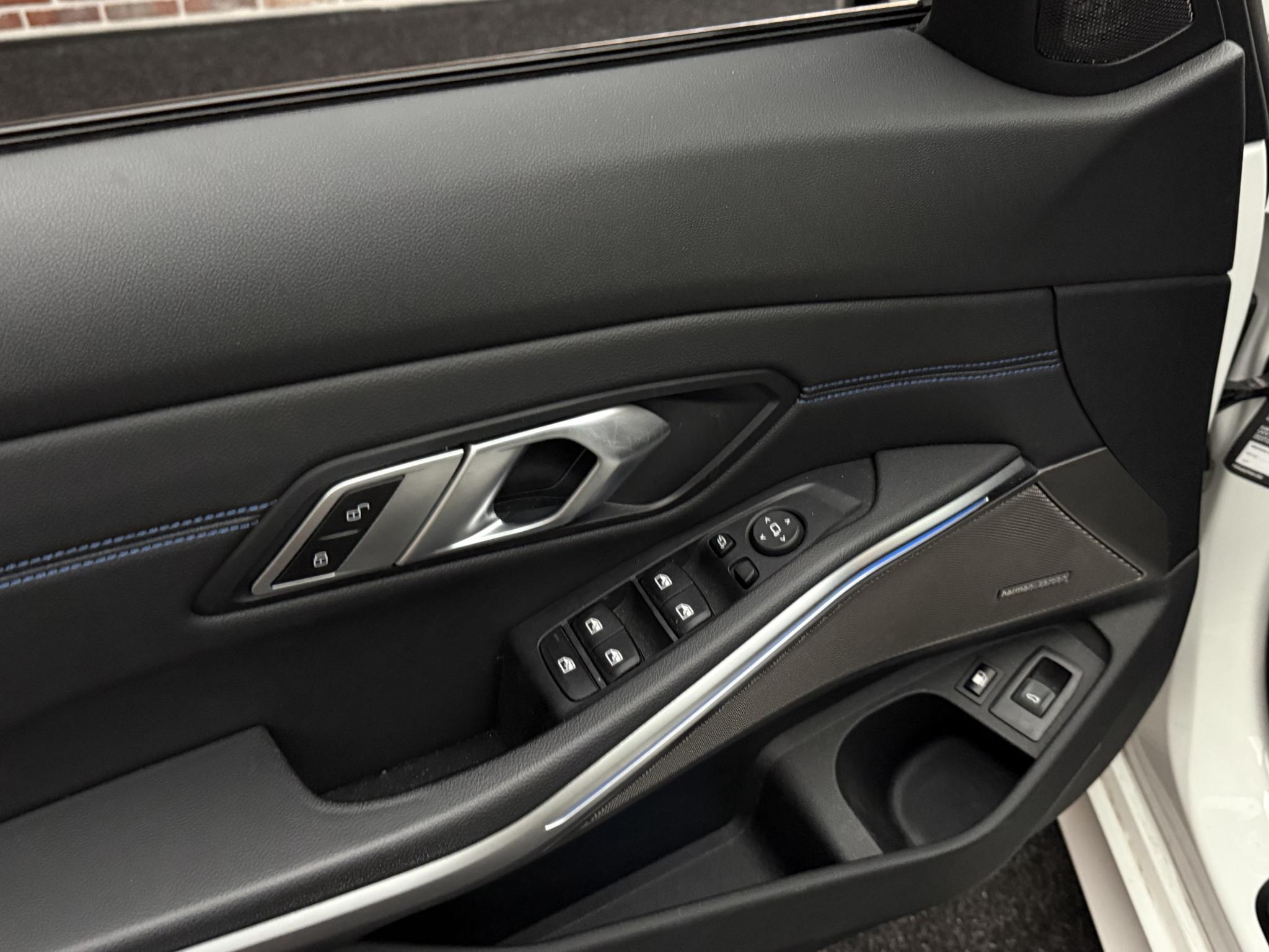 Foto van BMW 330e