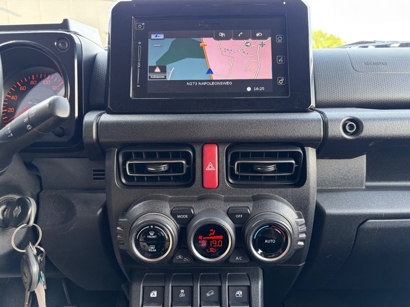 Foto van Suzuki Jimny