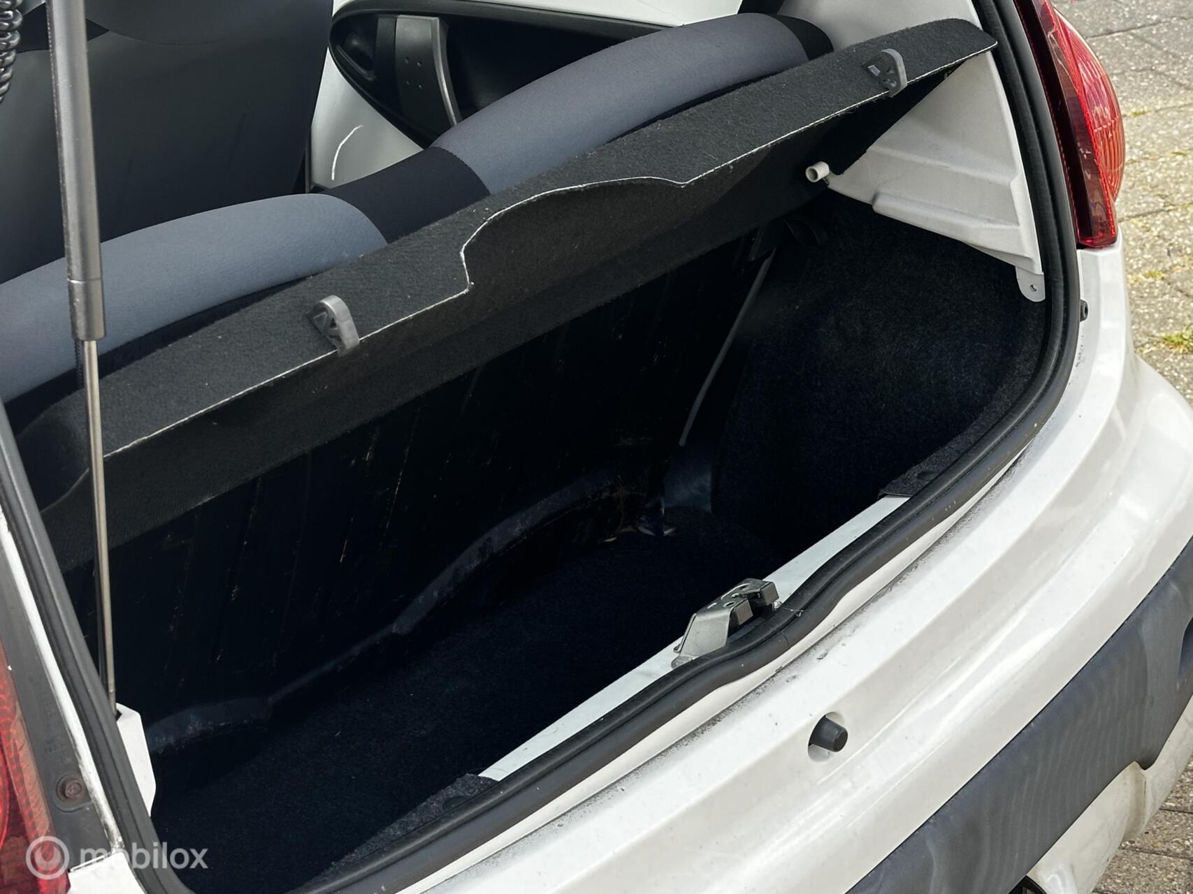 Foto van Peugeot Peugeot 107