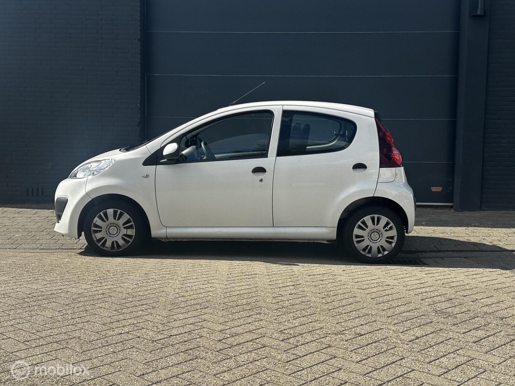 Foto van Peugeot Peugeot 107
