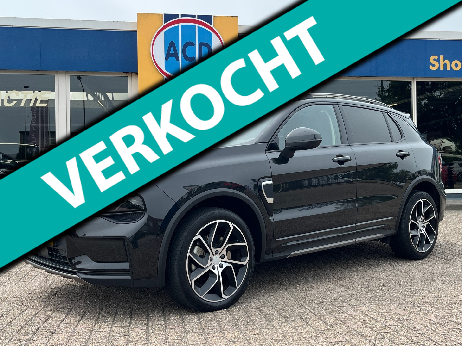 Lynk&co LYNK & Co 01 1.5 261pk PHEV 7DCTH | Orig.NL | Trekhaak | PanoramaDak | 360 graden Camera | Carplay | 2022 - voorkant