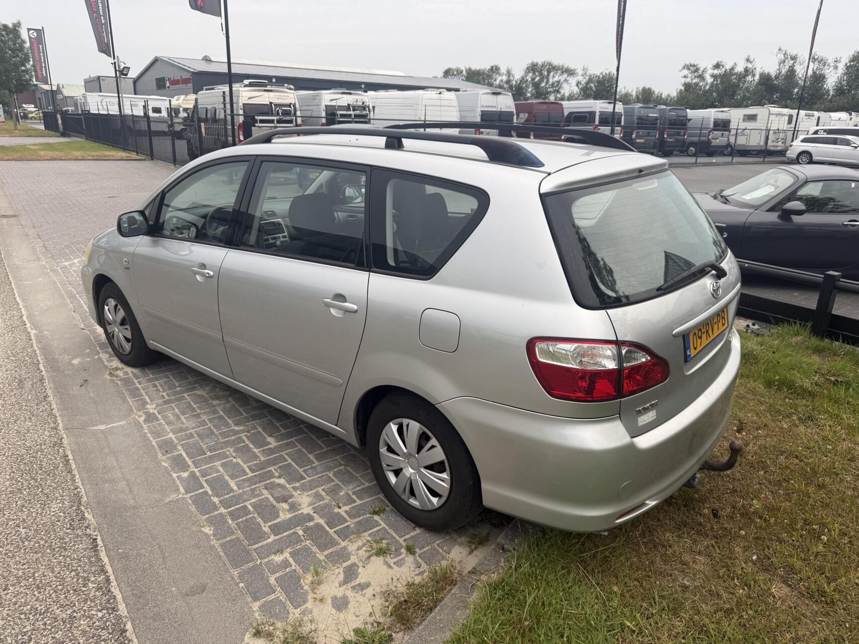 Foto van Toyota Toyota Avensis Verso