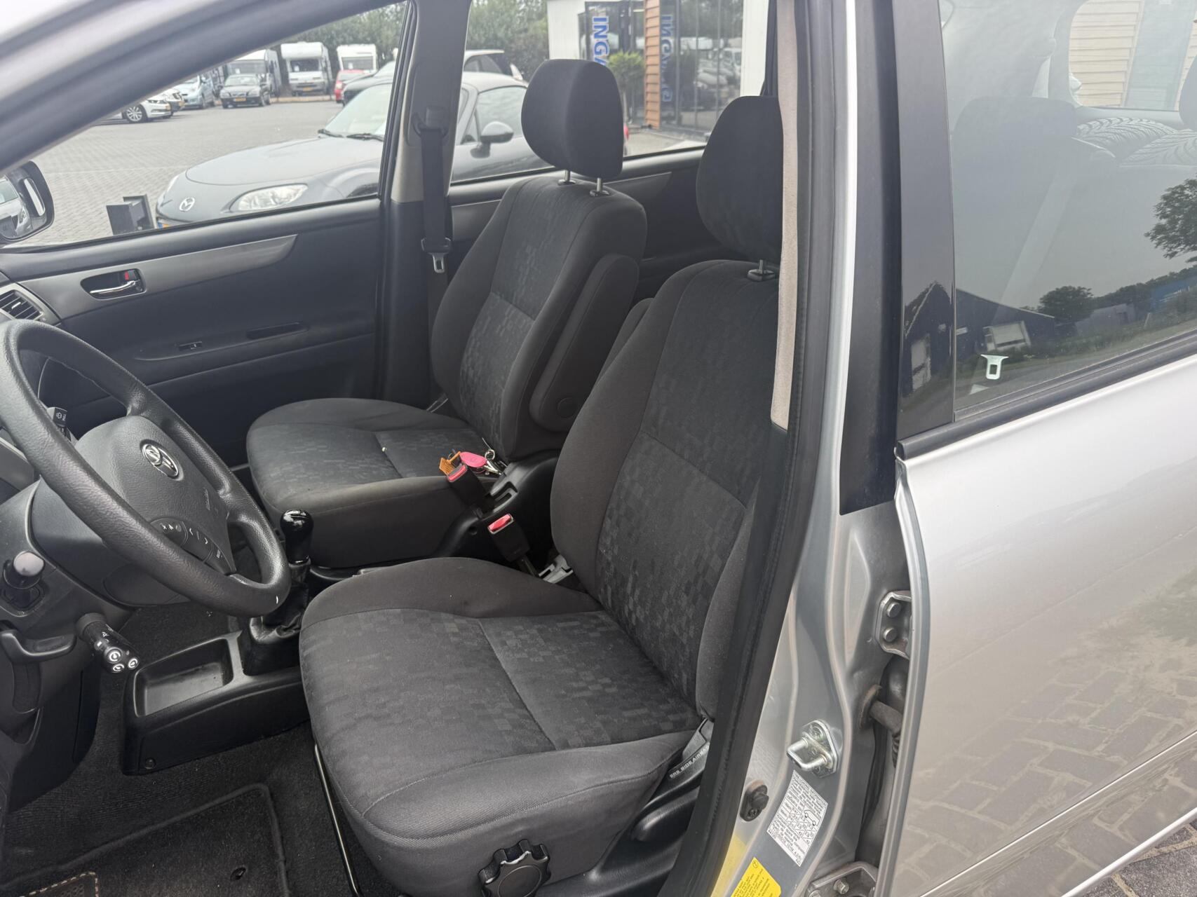 Foto van Toyota Toyota Avensis Verso