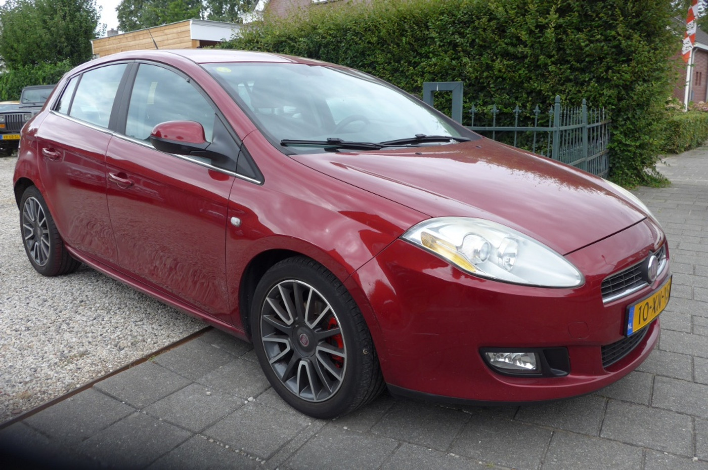 Fiat Fiat Bravo 1.4 T-Jet Sport parkeerschade 2007 - voorkant