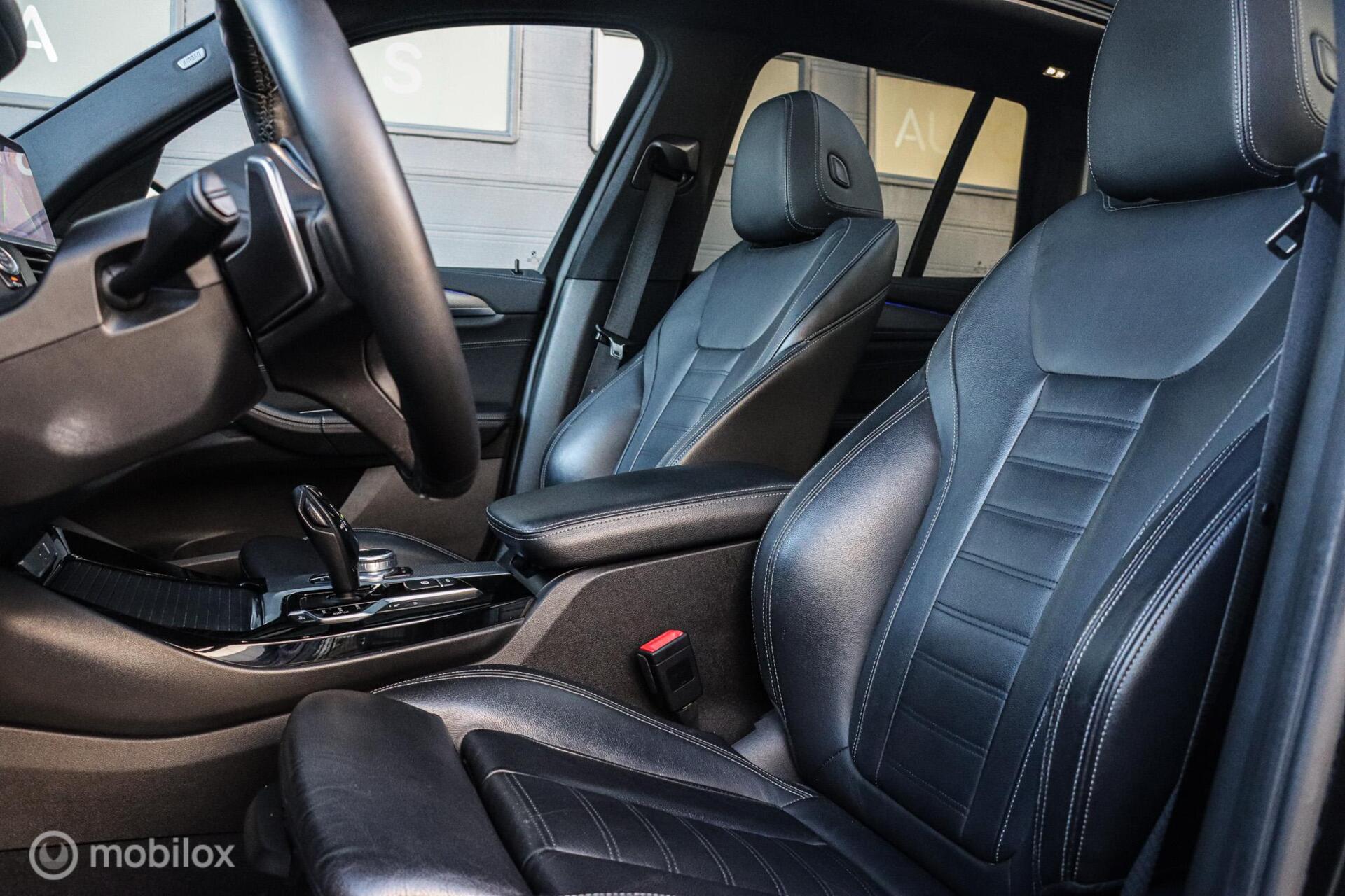 Foto van BMW X3 Xdrive30i
