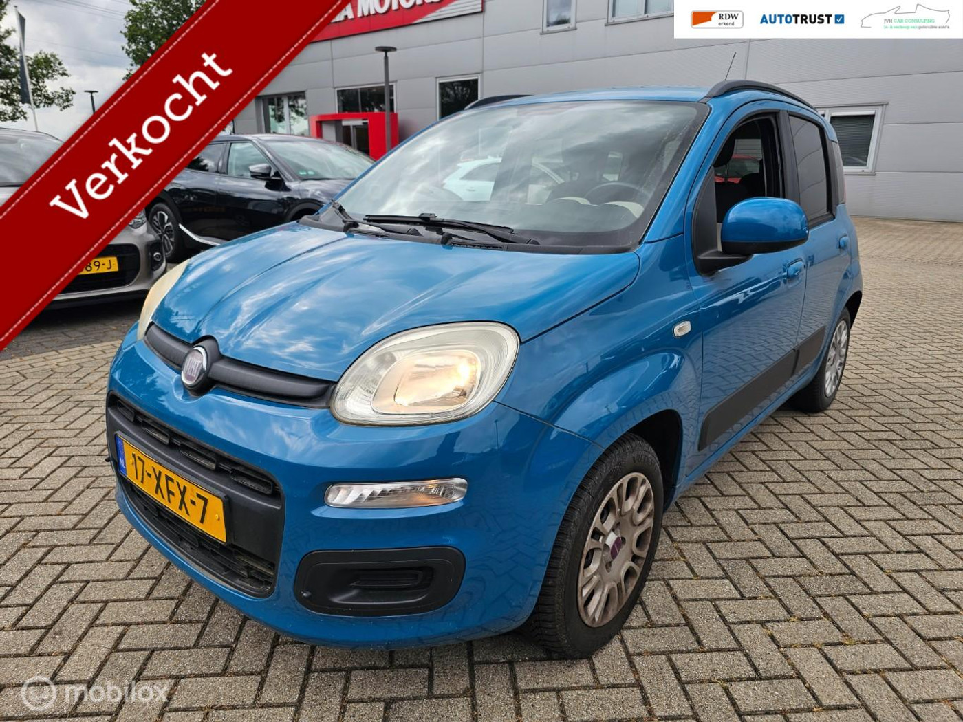 Fiat Panda 86pk Lounge|RIJKLAAR|2EIG|ISOFIX|DLR ONDH|GARANTY 2012 - voorkant