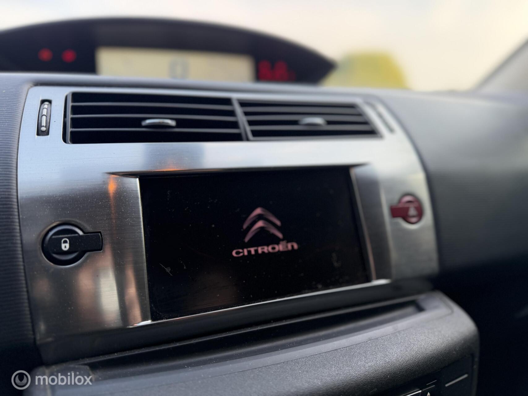 Foto van Citroen C4
