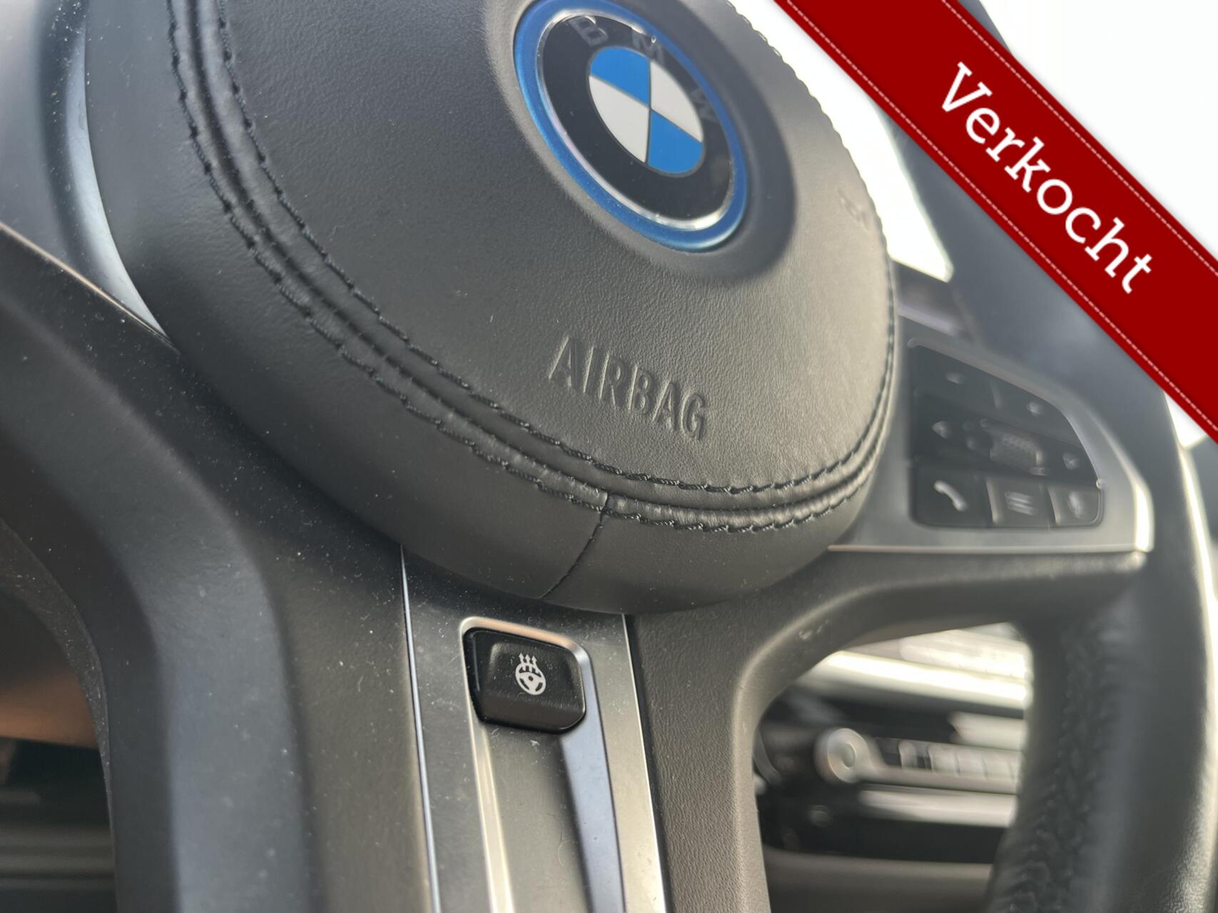 Foto van BMW X3 Xdrive30e