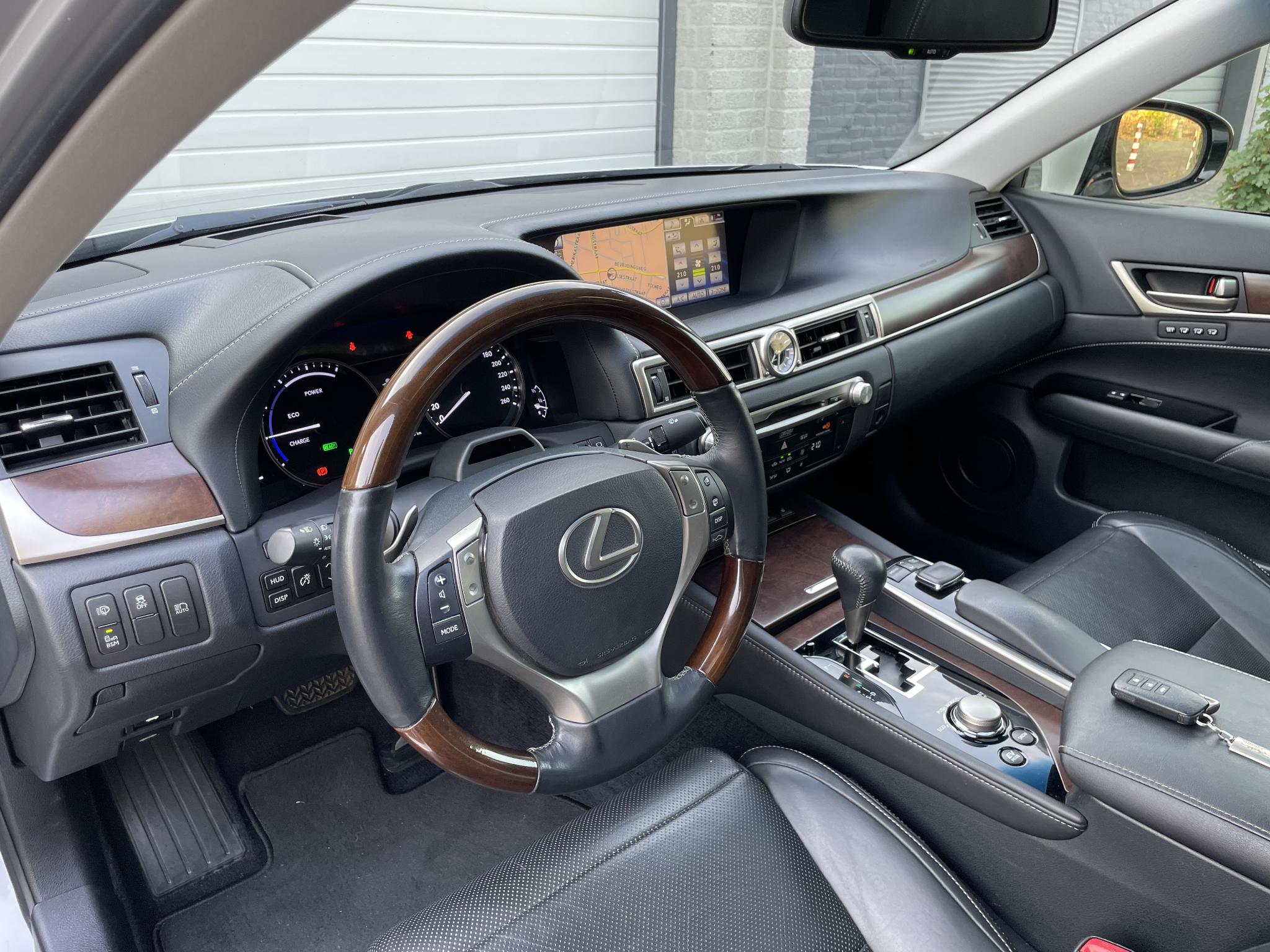 Foto van Lexus Lexus Gs450h