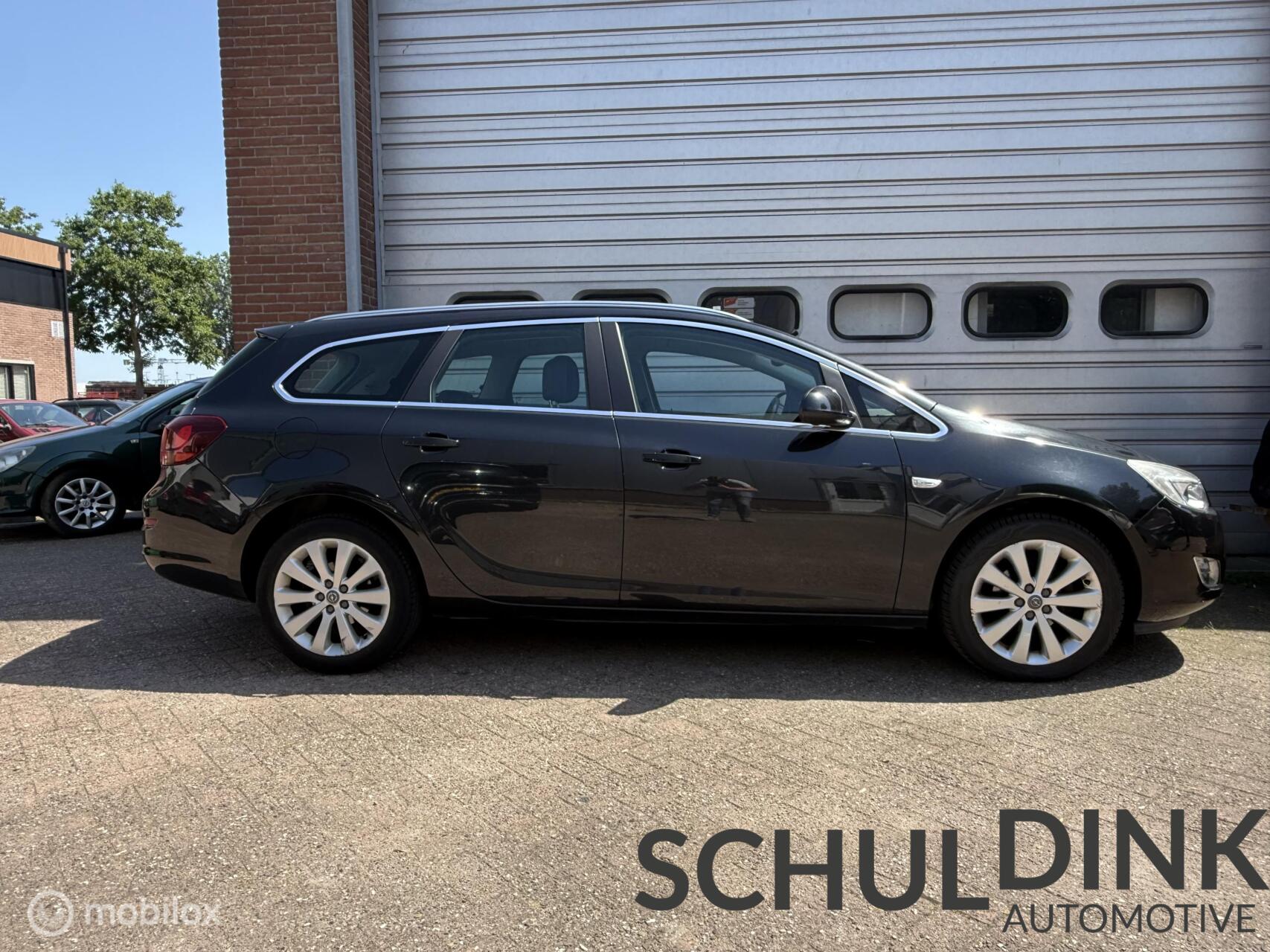 Foto van Opel Astra Sports Tourer