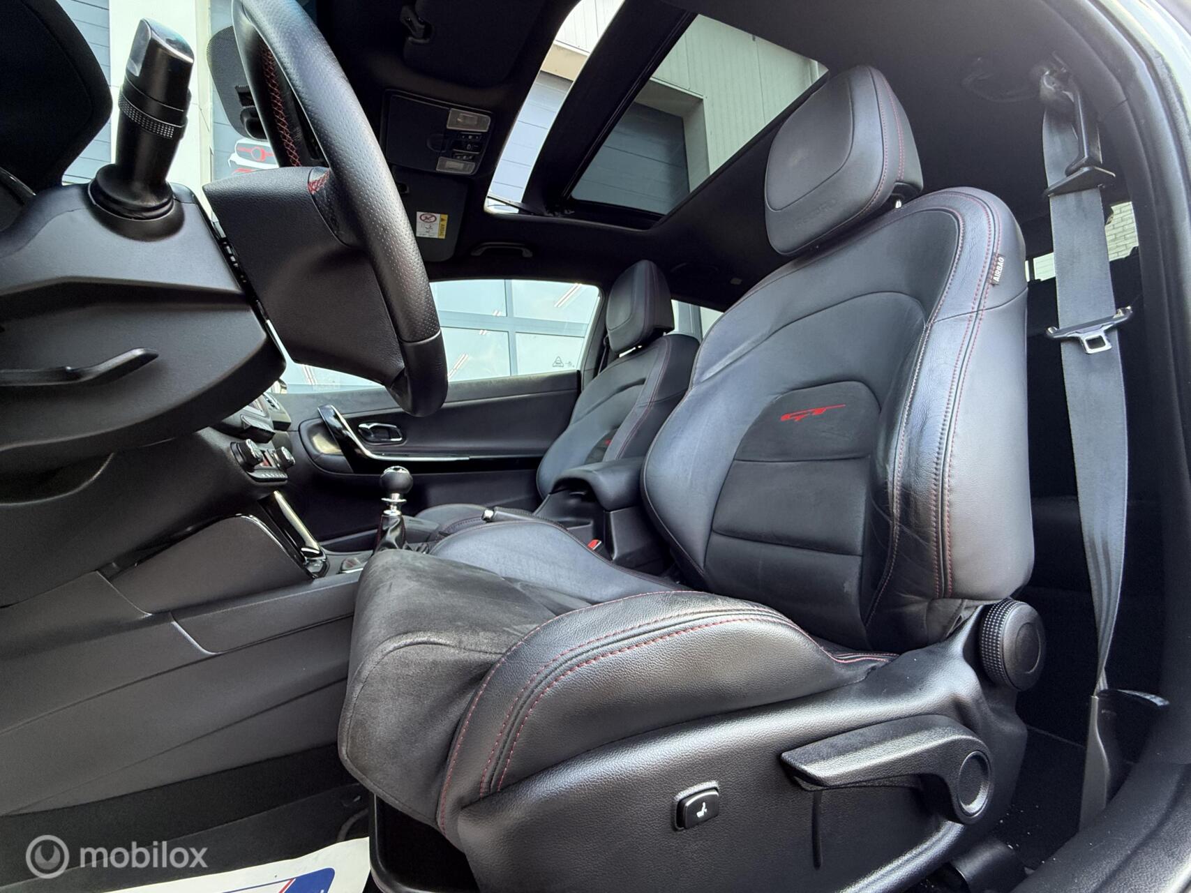 Foto van Kia Cee D