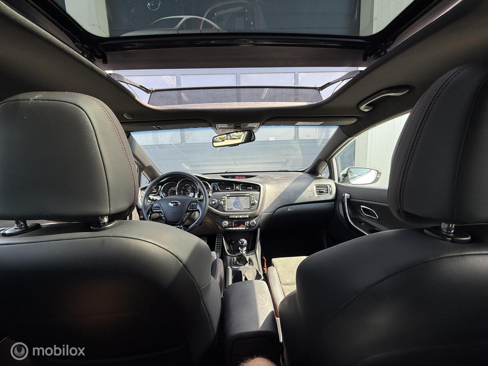 Foto van Kia Cee D