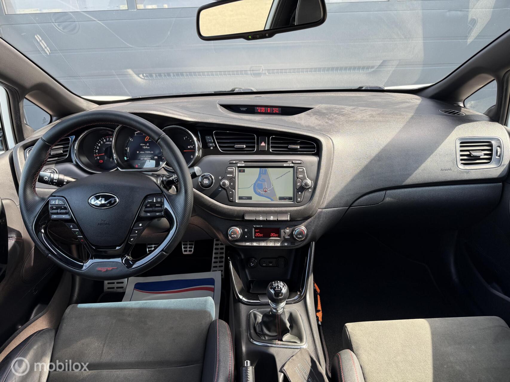 Foto van Kia Cee D