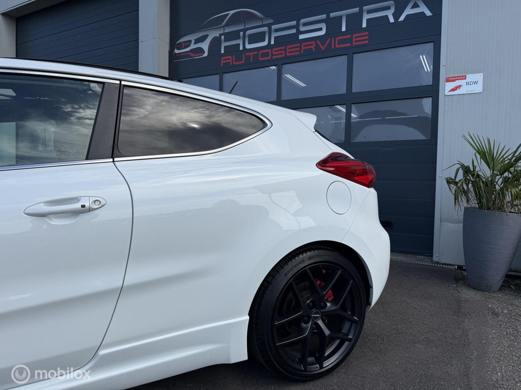Foto van Kia Cee D